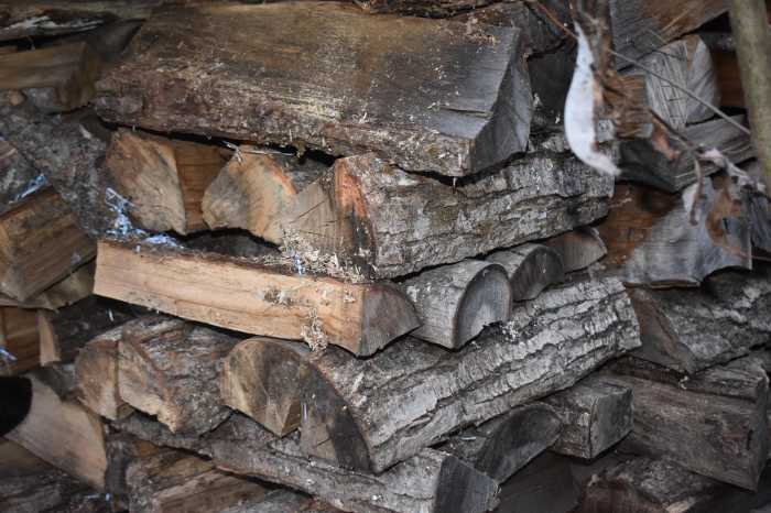 dry firewood for a masonry heater